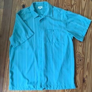 Beautiful Mint Colored Hawaiian 🌺